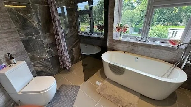 Stunning Double Bedroom Greenwich London With Private Bathroom 0*,