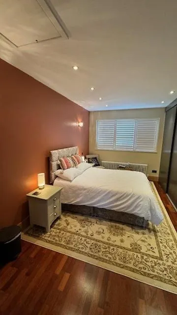 Stunning Double Bedroom Greenwich London With Private Bathroom